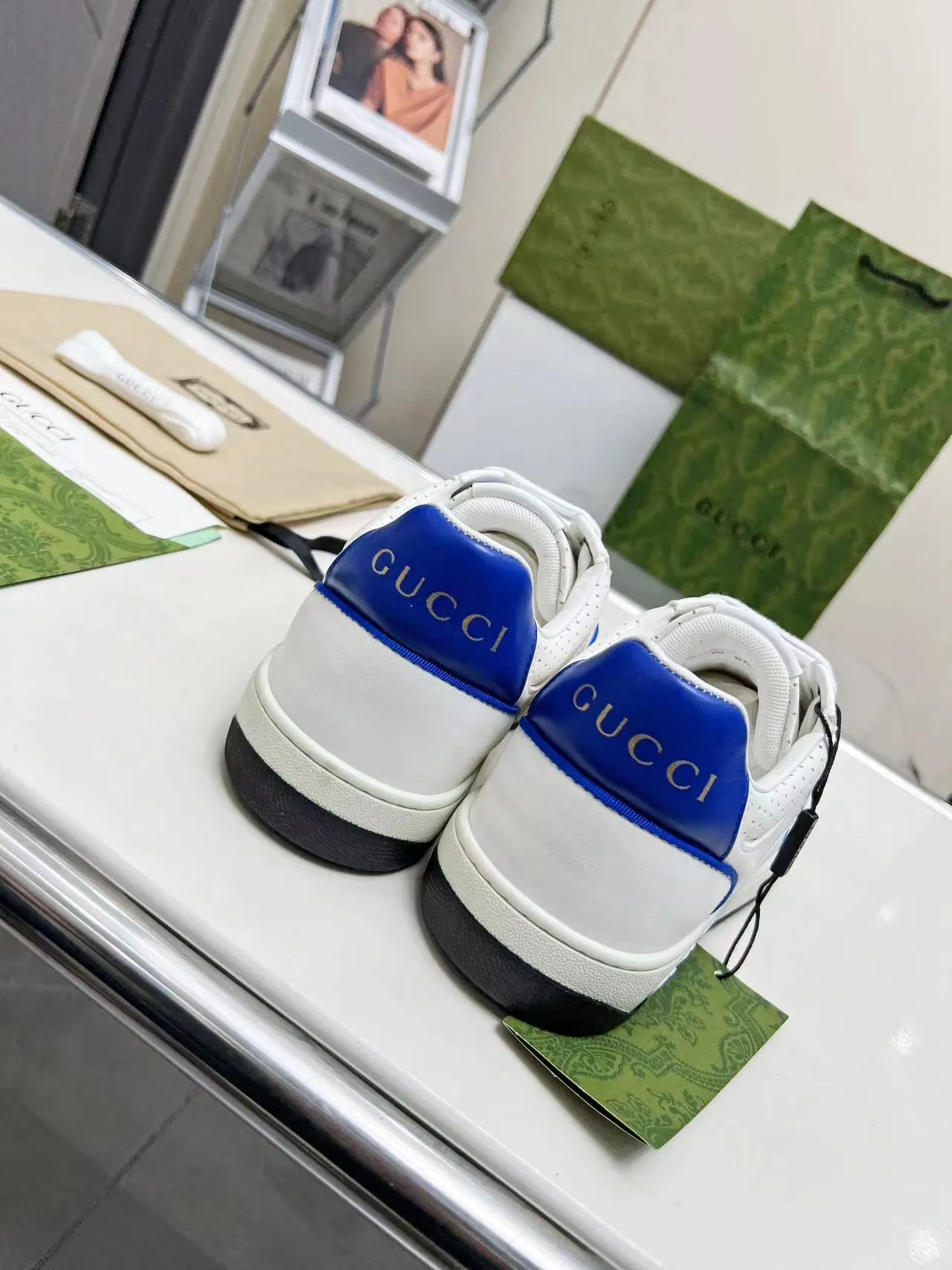 P620 💞💞Gucci G Home’s latest popular sports shoes, couple’s style, casual, retro white shoes 🌸🌸🌸 New popular series. The exquisite and compact interlocking double G logo romantically interprets the aesthetic concept of this series. Made of off-white leather, retro inspiration is cleverly blended into the sneaker design to reinterpret the brand logo. Exquisitely packaged at the delivery counter 🛍📦 ▪️Fabric: Original custom-made imported first-layer cowhide leather ▪️Lining: Original custom-made imported cowhide lining ▪️Outsole: Original molded two-color TPU outsole ▪️Size: Women's 35-40 / Men's 39-45